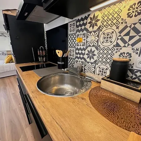 Magnifique Studio Equipe A Clichy Apartment *